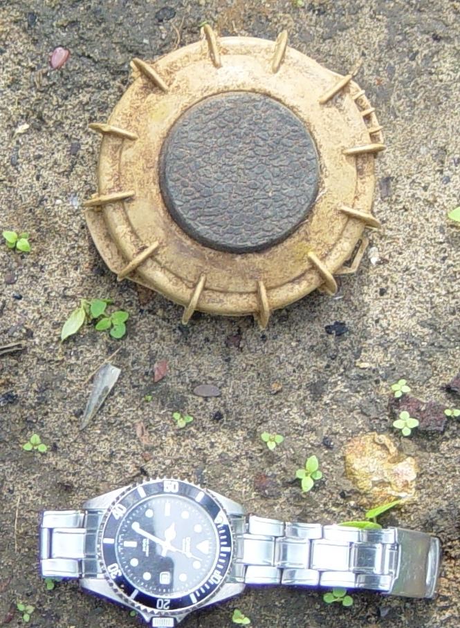 Anti-personnel mine