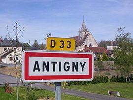 Antigny, Vienne httpsuploadwikimediaorgwikipediacommonsthu