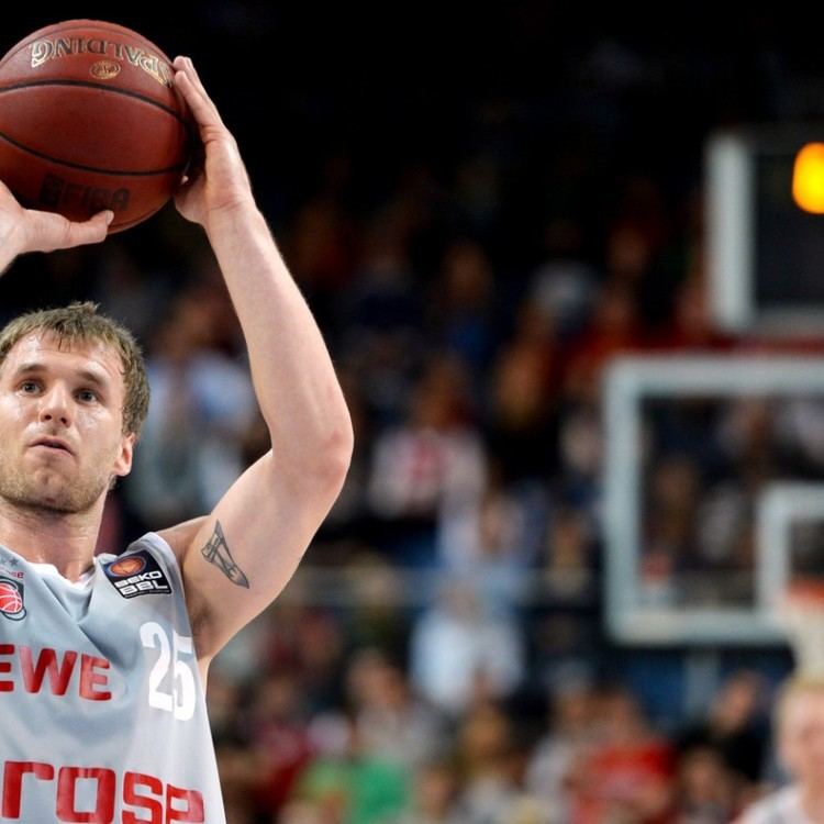 Anton Gavel Bamberger Basketballer hoffen auf Gavel Sport