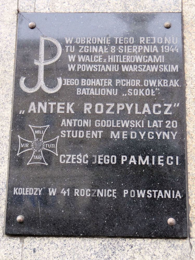 Antoni Szczęsny Godlewski FileAntoni Godlewski commemorative plaque at 1119 Jerozolimskie