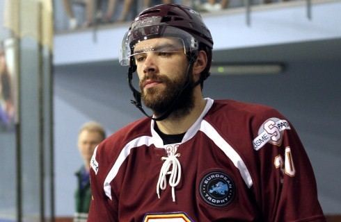 Antonin Manavian HC Sparta Praha Obrnce Manavian se do tmu neprobojoval