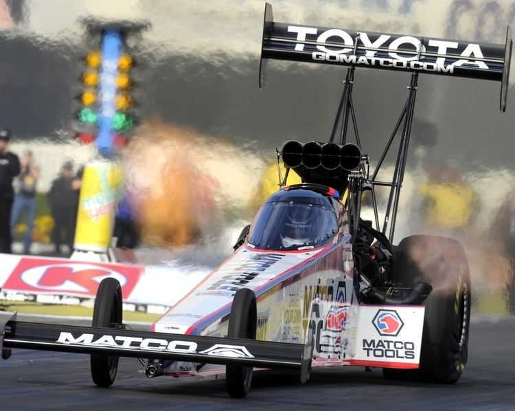 Antron Brown NHRA heads to Atlanta area May 1618 with Top Fuel points