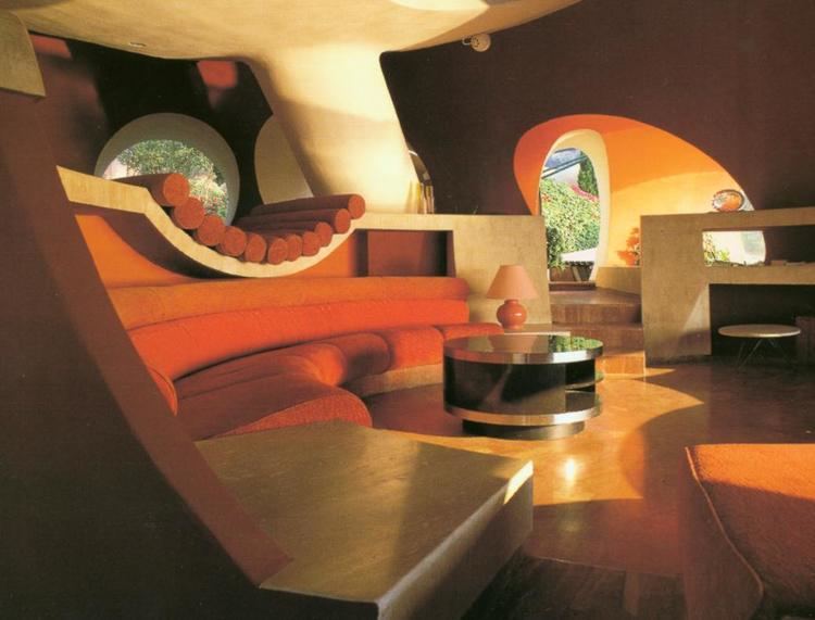 Antti Lovag The Palais Bulles of Pierre Cardin by architect Antti