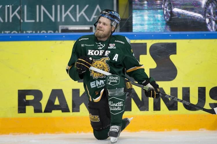 Antti Tyrväinen (ice hockey) Pelicans hankki tutun taklauskoneen Antti Tyrvinen palaa Lahteen