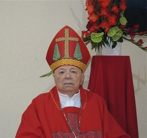 Antun Bogetić U 95 godini umro Antun Bogeti poreki i pulski biskup u miru Misija