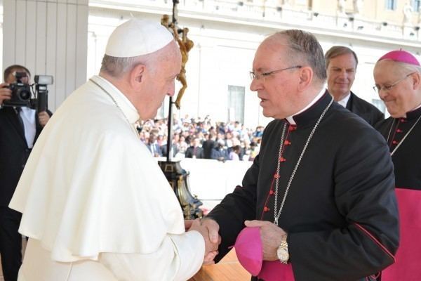 Antun Škvorčević Papa Franjo zajamio biskupu kvoreviu molitvu i blagoslov