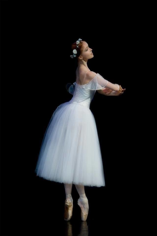 Anu Viheriäranta Anu Viheriranta First soloist at the Dutch National Ballet Dance