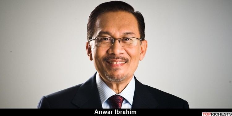 Anwar Ibrahim Top 10 Richest Politicians of Malaysia