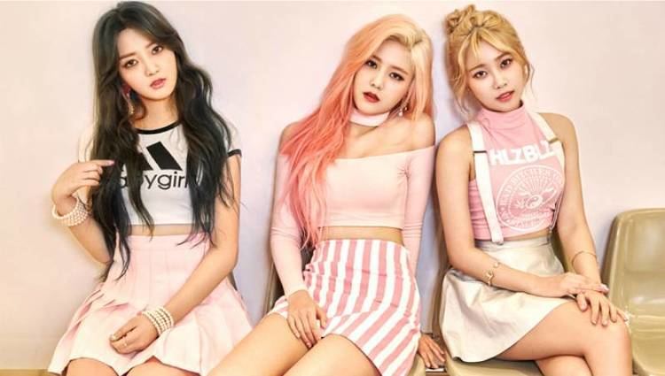 AOA Cream AOA Cream bring their sweetness to the pages of 39Cosmopolitan