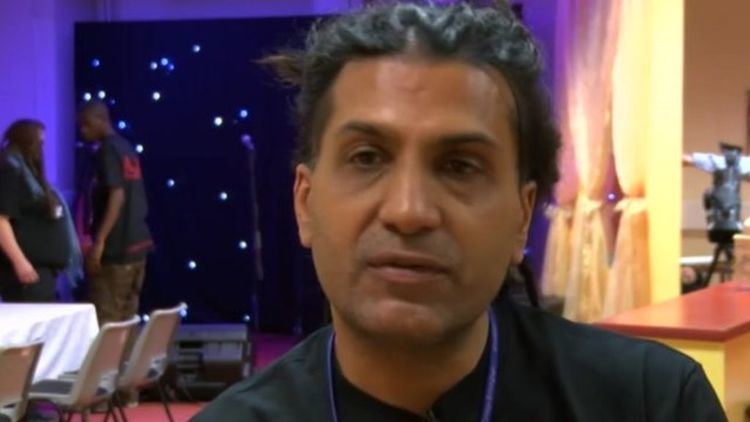 Apache Indian Reggae star Apache Indian opens Handsworth music academy BBC News