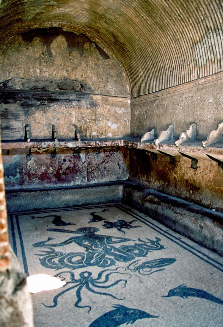 Apodyterium Roman Baths on emaze