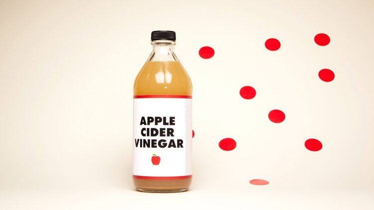 Apple cider vinegar Apple Cider Vinegar 13 Health Benefits Reader39s Digest