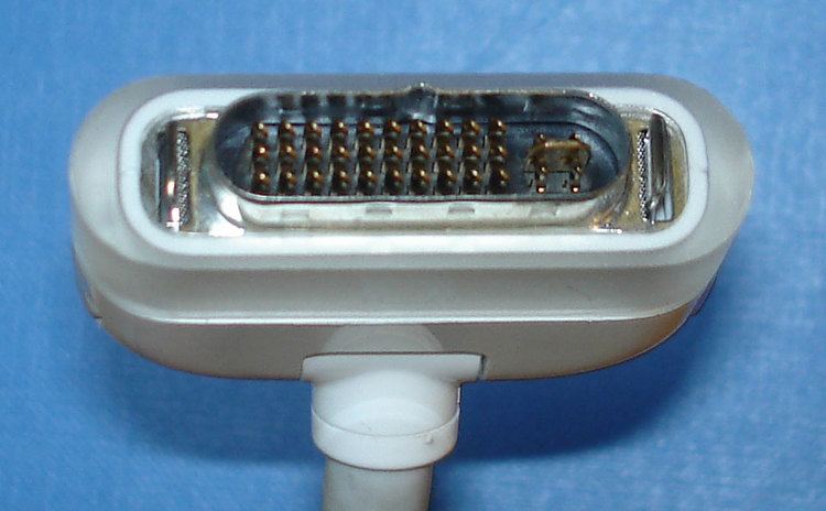 Apple Display Connector