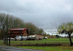 Apple Valley Airport (Oregon) httpsuploadwikimediaorgwikipediacommonsthu