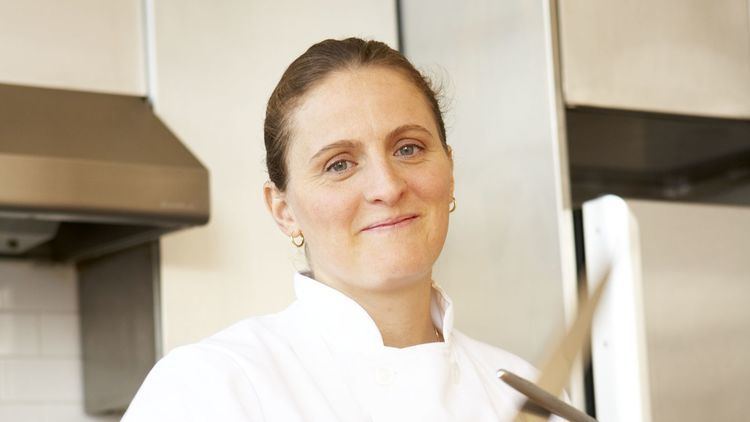 April Bloomfield Chef April Bloomfield Lands Deal for Third Cookbook 39A