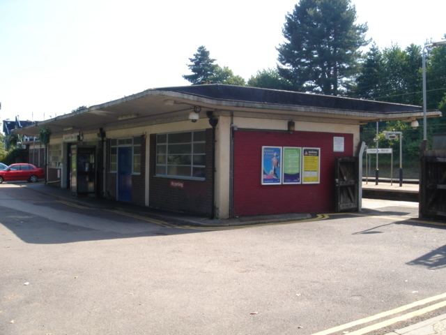Apsley railway station