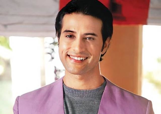 Apurva Agnihotri Apurva Agnihotri Hindi TV Serial Actor Photo Gallery