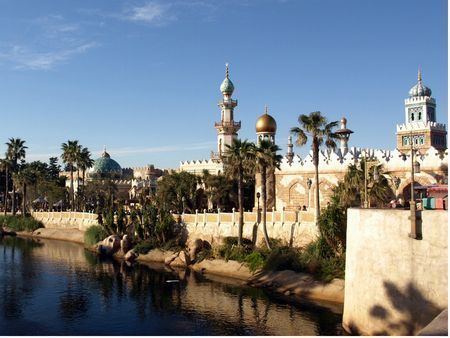 Arabian Coast (Tokyo DisneySea) wwwthemeparkinsidercomphotosimagesPC042097JPG