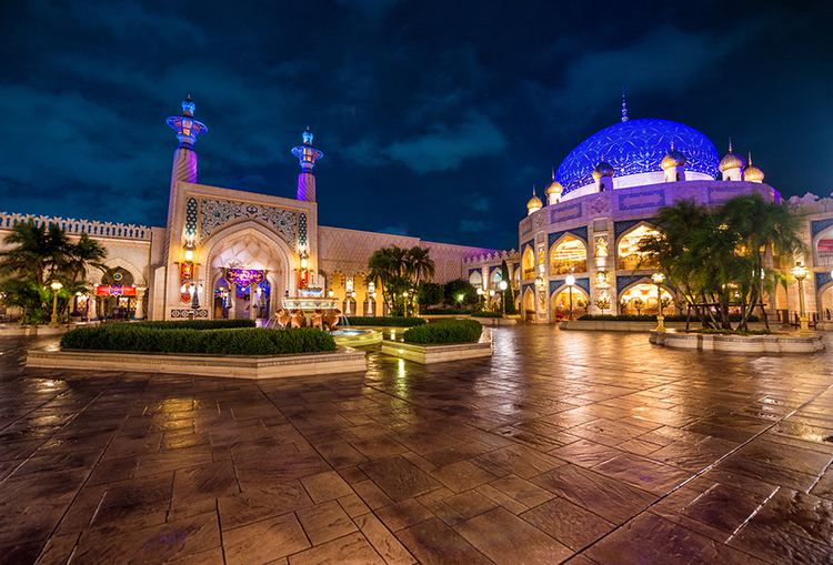 Arabian Coast (Tokyo DisneySea) Disney Parks After Dark Arabian Coast Courtyard at Tokyo DisneySea