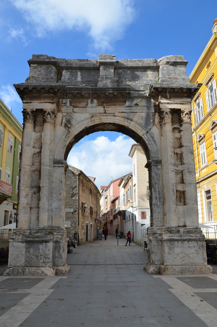 Arch of the Sergii Arch of the Sergii Pula Illustration Ancient History Encyclopedia