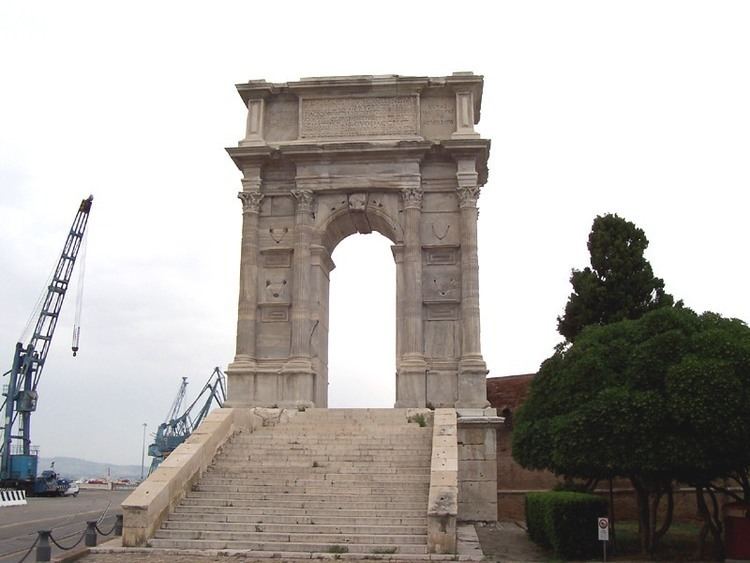 Arch of Trajan (Ancona)