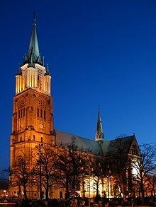 Archcathedral Basilica of St. Stanislaus Kostka, Łódź httpsuploadwikimediaorgwikipediacommonsthu