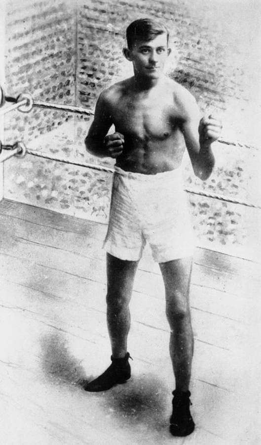 Archie Bradley (boxer)