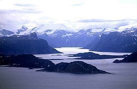 Arctic Cordillera httpsuploadwikimediaorgwikipediacommonsthu