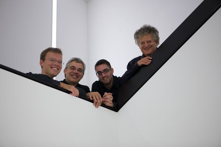 Arditti Quartet wwwimpresariatsimmenauerdeimgbigArdittiAstr
