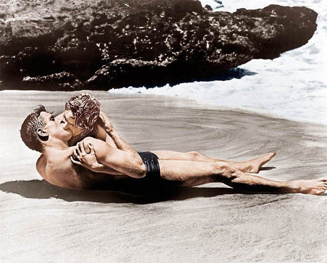 Arena (1953 film) movie scenes Lankatser Burt and Deborah Kerr in one of the most legendary embraces in the scene of the film in 1953 Cult scene filmed on the beach in Hawaii 