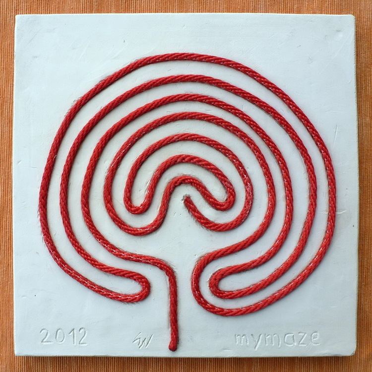 Ariadne's thread (logic) Ariadne39s Thread on a Ceramic Labyrinth blogmymaze
