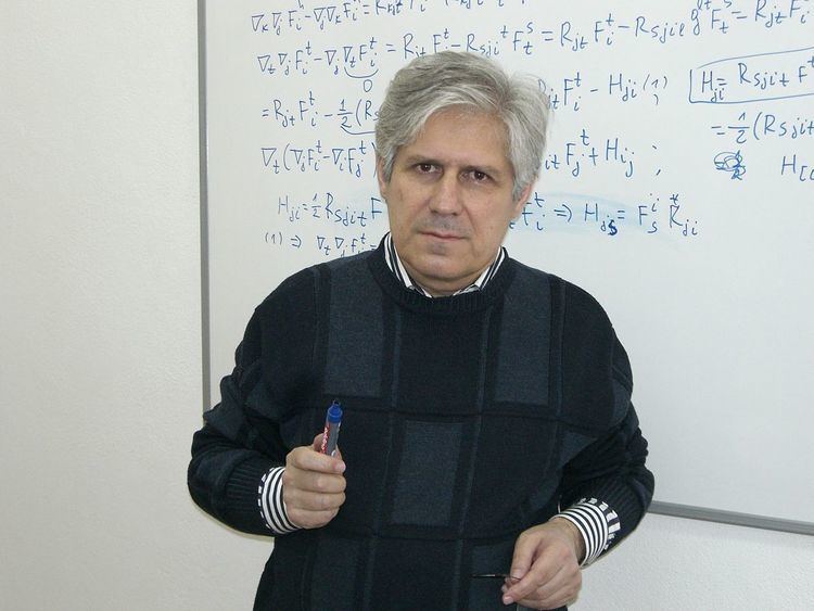 Arif Salimov Arif Salimov Vikipedi