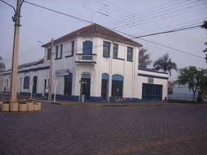 Aristides Carlos Rodrigues Museum httpsuploadwikimediaorgwikipediacommonsthu