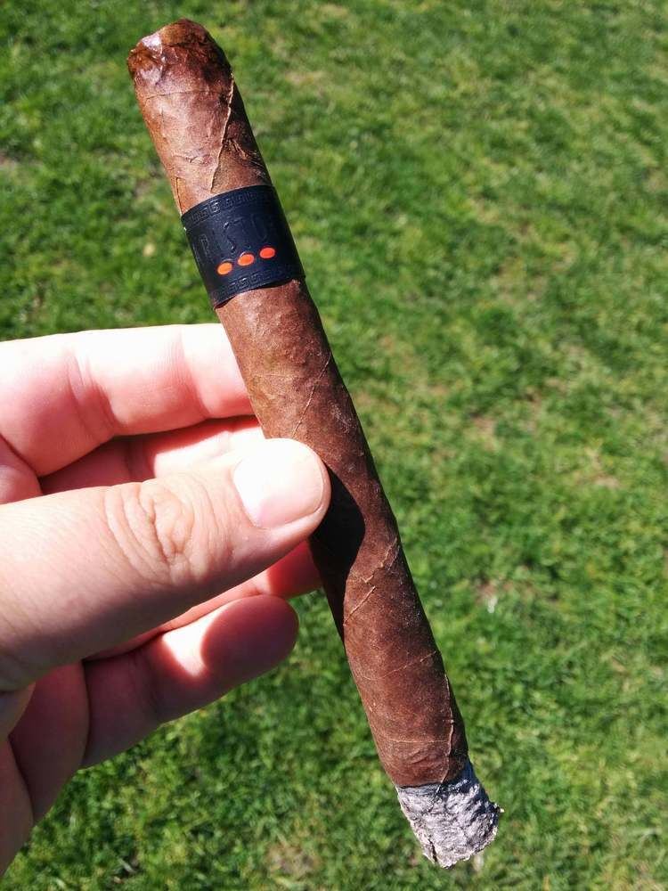 Aristoff Black Churchill Maduro from '02 : cigars