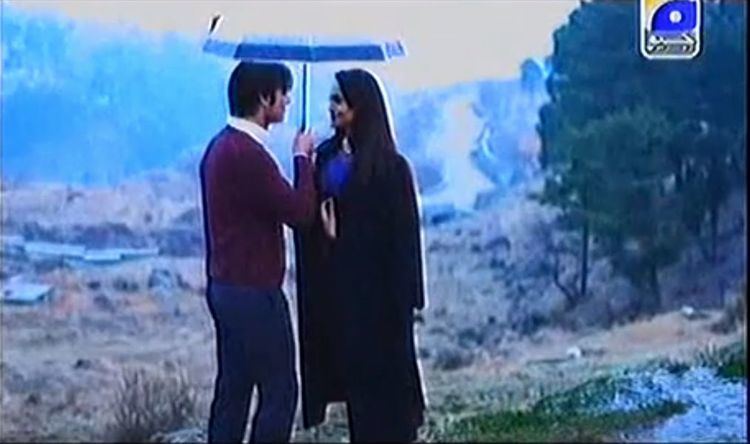 Armaan (2013 film) movie scenes  in the rain and sharing the umbrella should ve been a memorable moment but fell flat all I could think about was how cold Fawad looked in that scene 