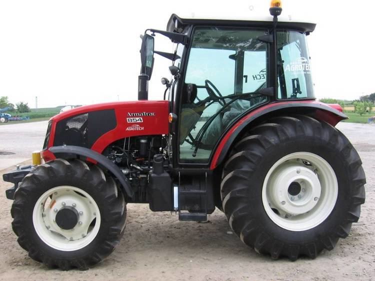 ArmaTrac Used ArmaTrac 1054e tractors Year 2015 Price 26457 for sale