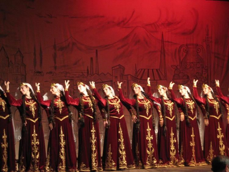 Armenian dance