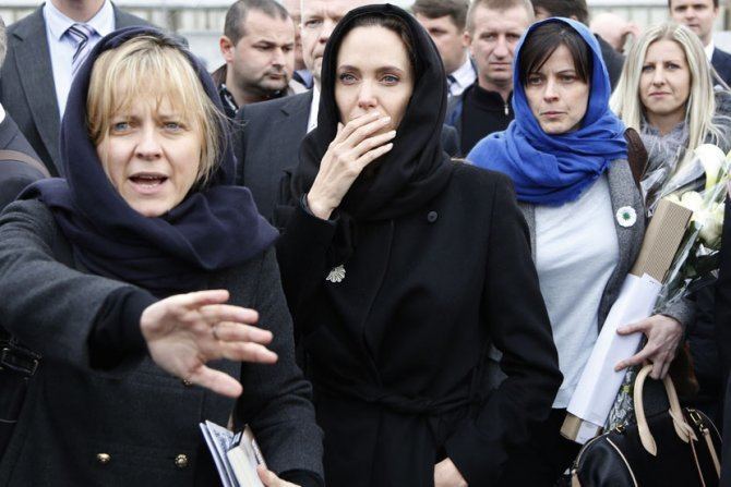 Arminka Helic Angelina Jolie attacks Serbs Strong lobbying for the