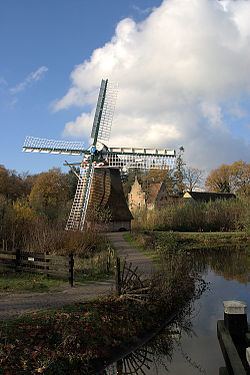 Arnhem smock mill (1960) httpsuploadwikimediaorgwikipediacommonsthu