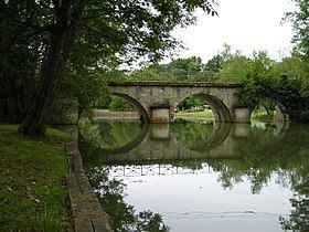 Aron (Loire) httpsuploadwikimediaorgwikipediacommonsthu