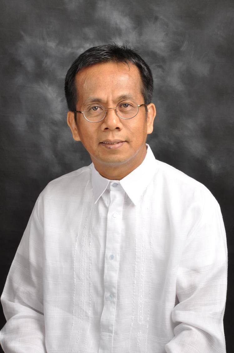 Arsenio Balisacan Mnoa Economics alumnus named top economist in the