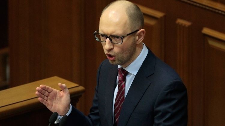 Arseniy Yatsenyuk Ukraine parliament approves new prime minister Arseniy