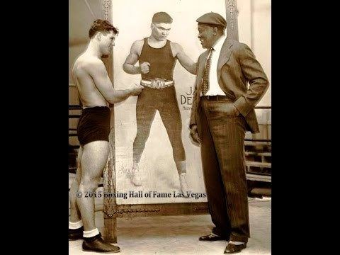 Art Lasky Steve Hamas Beats Art Lasky This Day in Boxing October 5 1934 YouTube