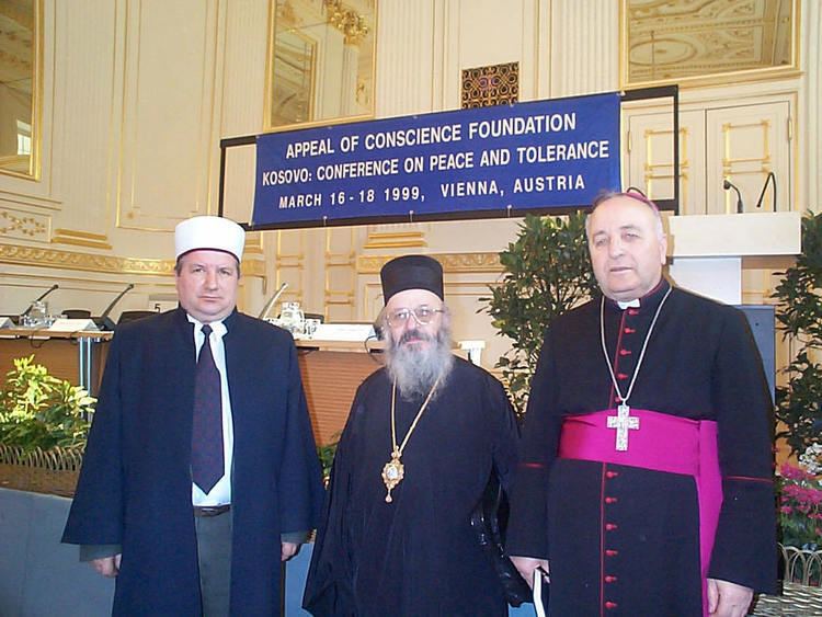 Artemije Radosavljević Serbian Orthodox Church in North and South America 08032011