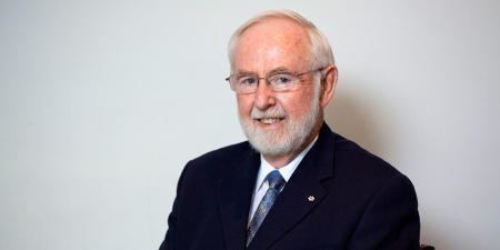 Arthur B. McDonald Alumnus Arthur McDonald Wins 2015 Nobel Prize in Physics