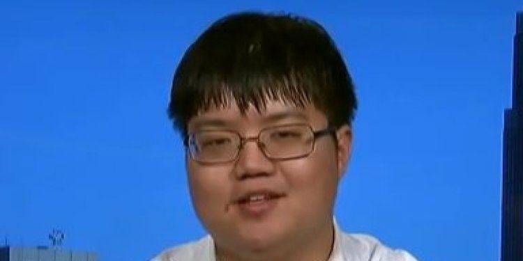 Arthur Chu Jeopardy39 Champion Arthur Chu Loses After 12Day Run