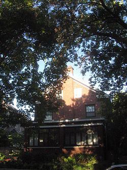 Arthur H. Compton House httpsuploadwikimediaorgwikipediacommonsthu