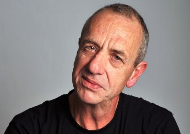 Arthur Smith (comedian) Review Arthur Smith Going Out Eastern Daily Press