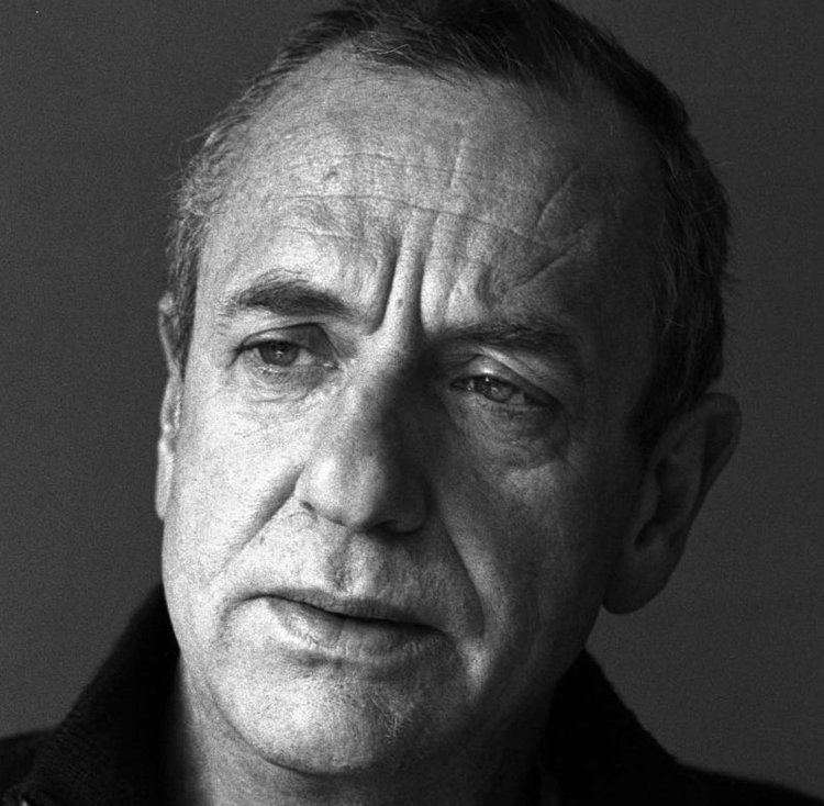 Arthur Smith (comedian) wwwarthursmithcoukblackwhitepromojpg