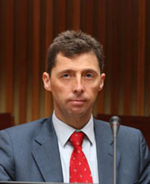 Arturo Azcorra Arturo Azcorra asume nueva responsabilidad en el Ministerio de
